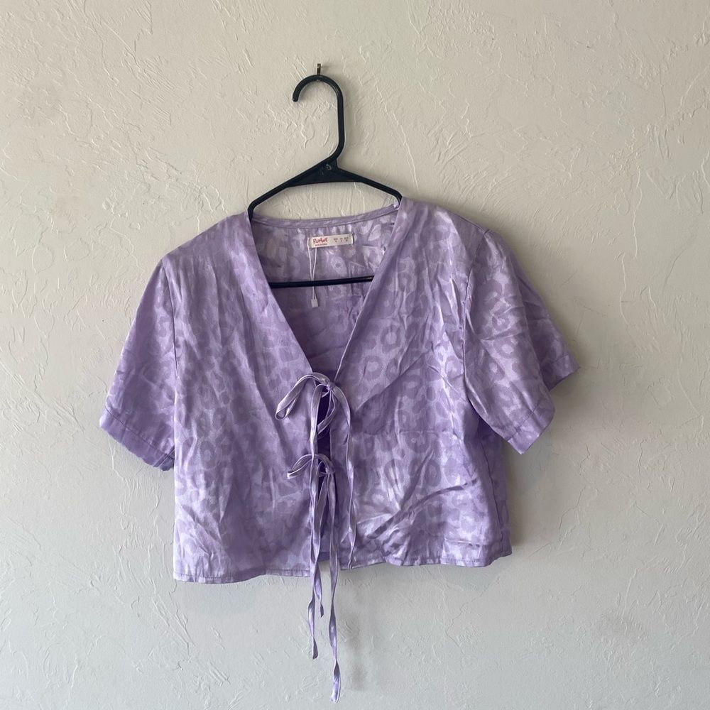 Romwe lavender lilac purple short sleeve printed crop tie up top shirt